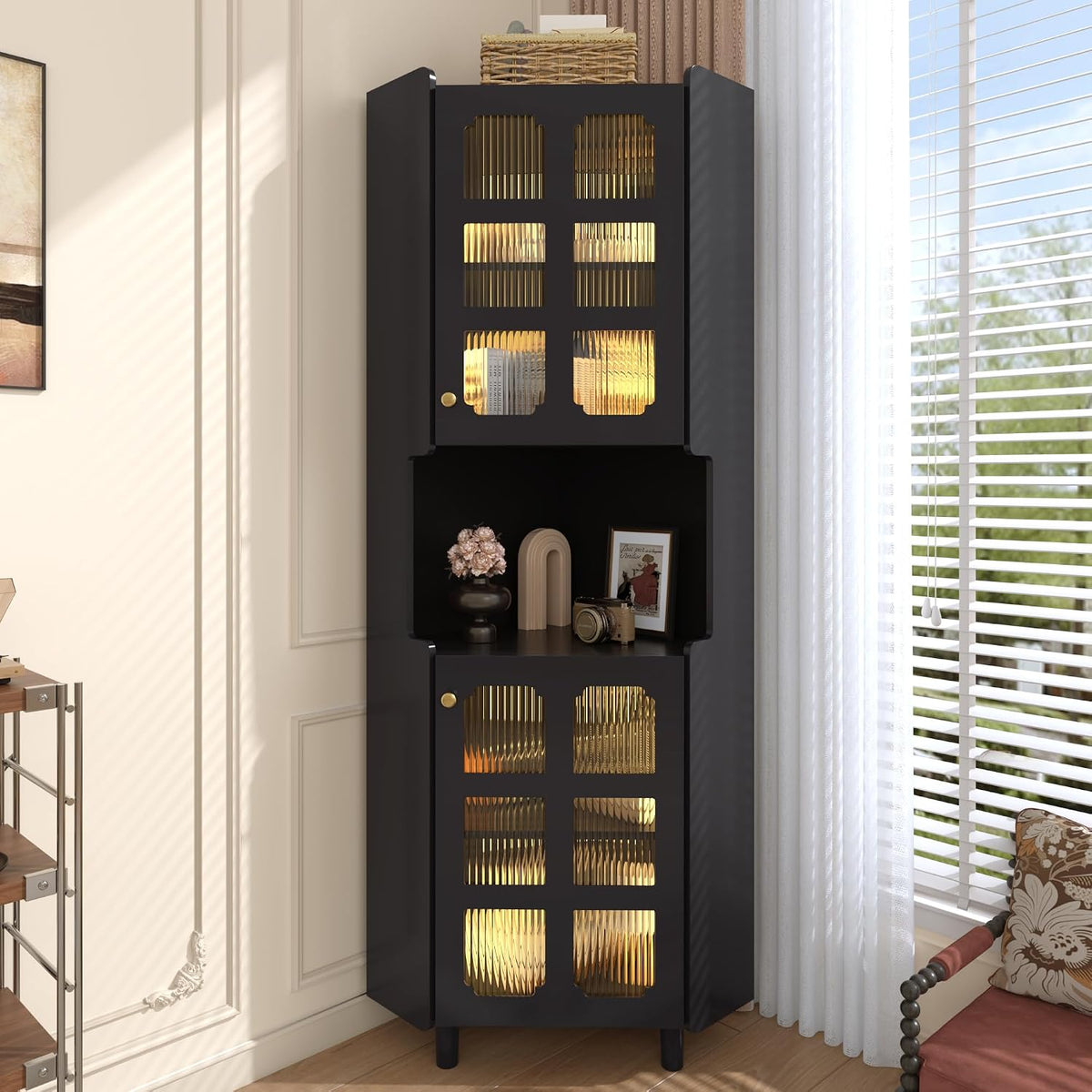 Armadio Merax, 2 ripiani, 63,5 × 0 × 157,5 cm, MDF, vetro, Nero, regolabile, con illuminazione LED, per sala da pranzo e cucina